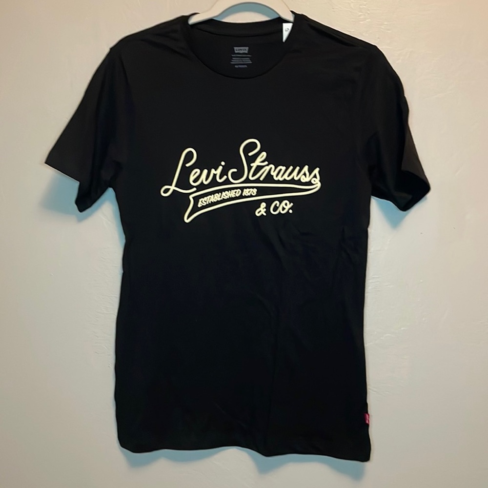 New Levi’s Levi Strauss & Co. Black Tshirt Tee Men Size XS
